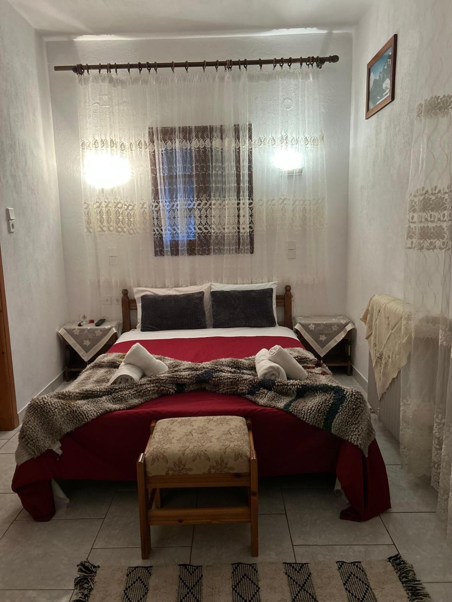 Karpouzis Guesthouse Víkos Zewnętrze zdjęcie